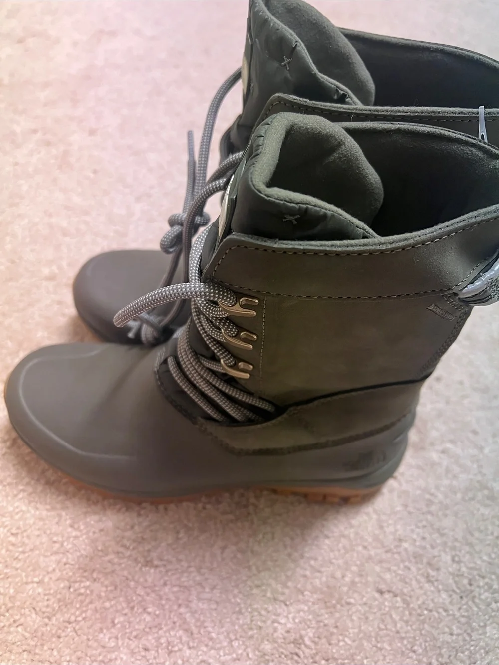 The North Face women’s Yukiona Waterproof Winter boots